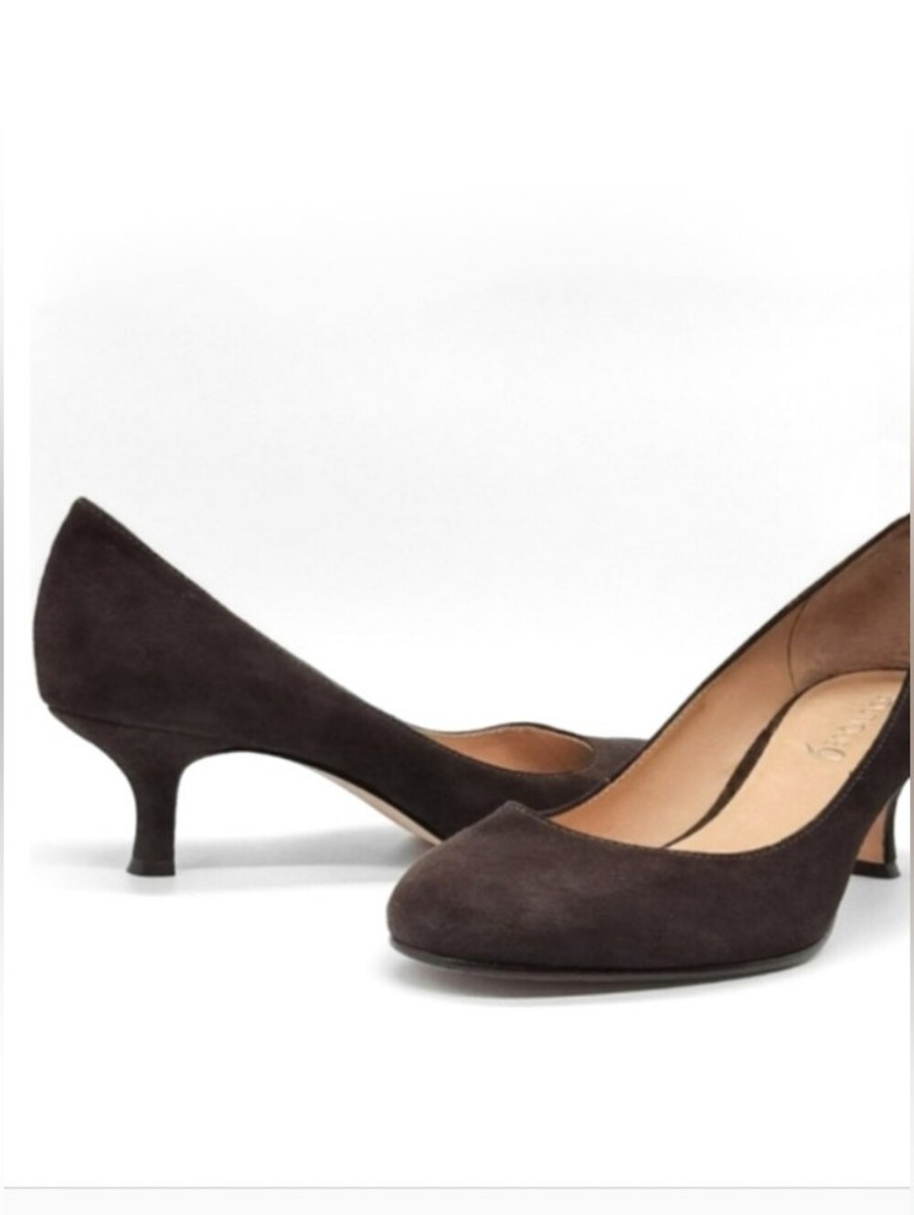 New Brazilian Low Heel Pushy Pumps In Suede With Round Toe By Boutique 9